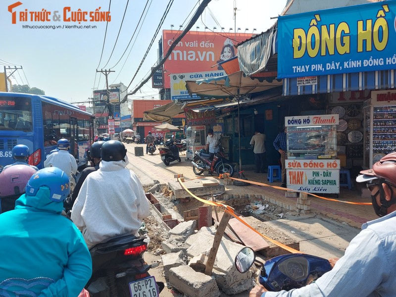 Cong trinh xay dung he thong thoat nuoc duong Vo Van Ngan hien ra sao?-Hinh-13