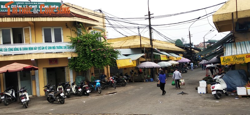 Bao ke cho Long Bien: “Bong ma” Hung Kinh van am anh tieu thuong-Hinh-3